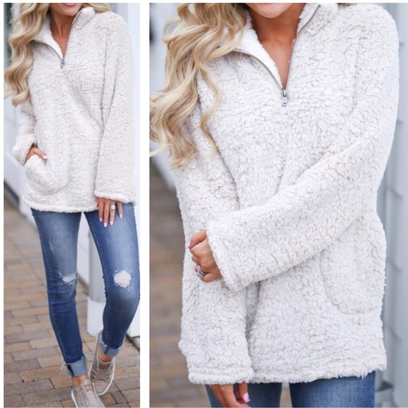 Luxurious Vegan Sherpa Pullover Sweater - Picture 4 of 4